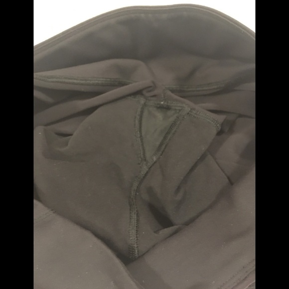 11.Lululemon Deep Breath Crop (21" ) Black 8 - Picture 6 of 8